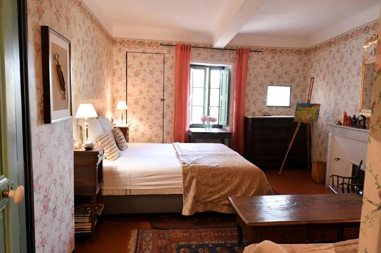 La Cachette Du Comte Bed & Breakfast Montfort-sur-Argens Bagian luar foto