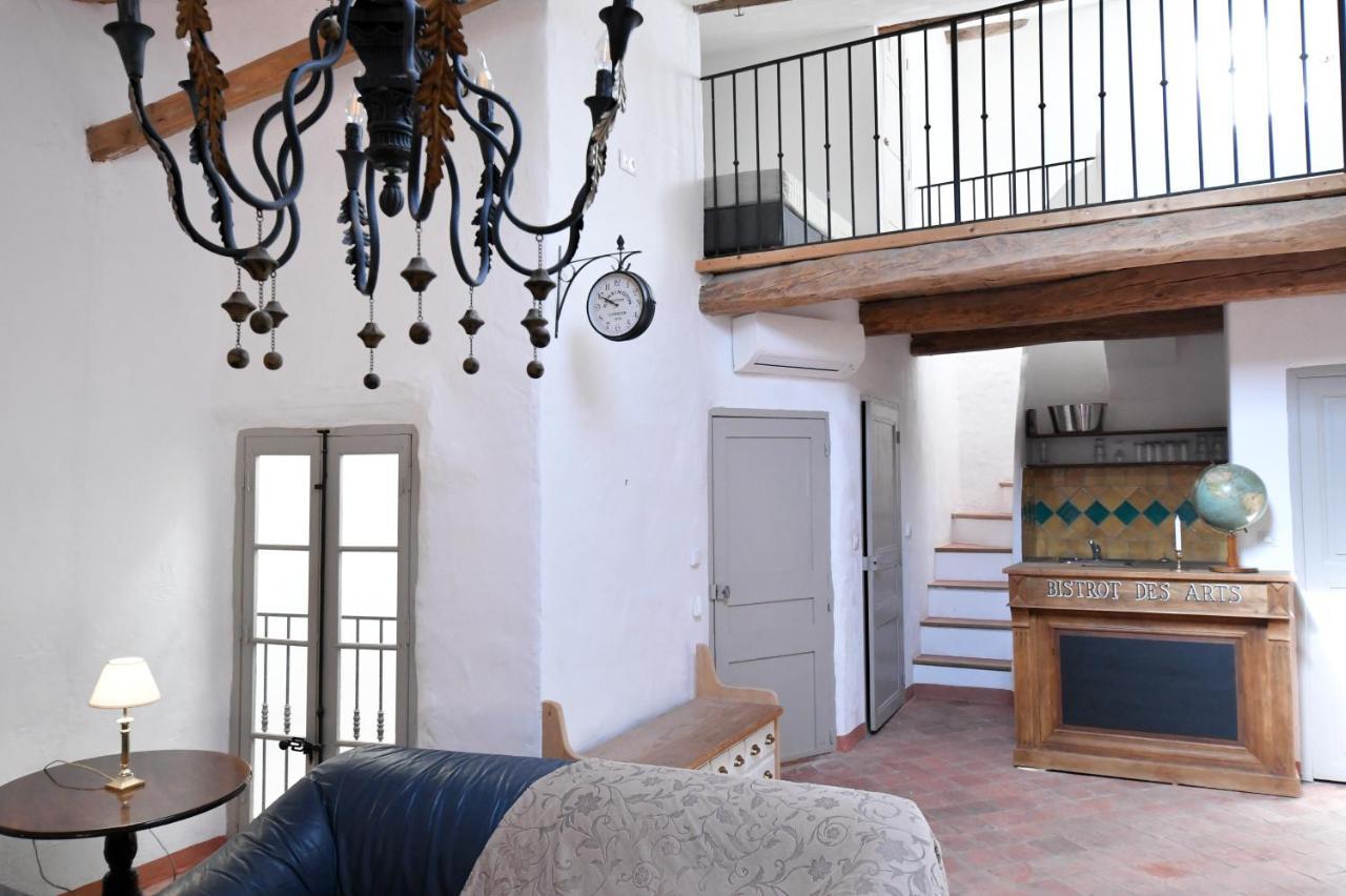 La Cachette Du Comte Bed & Breakfast Montfort-sur-Argens Bagian luar foto